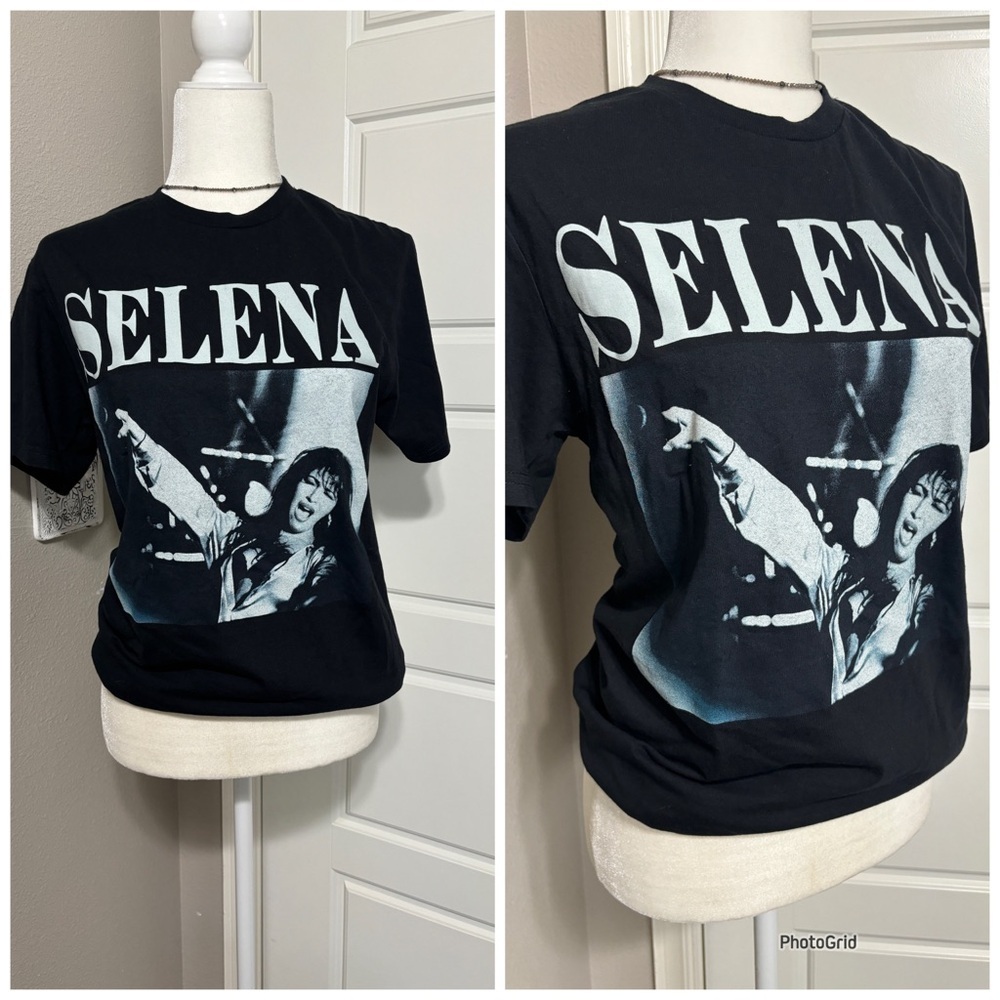 Selena Black Short Sleeve T